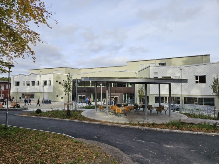 Hallerna 7-9 skolgård